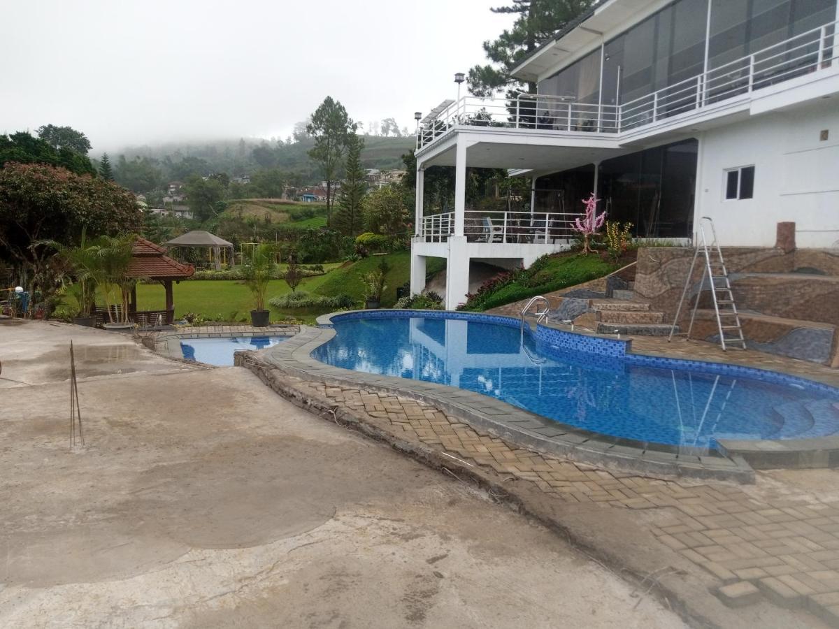 Villa Kaca 88 Cianjur Bagian luar foto