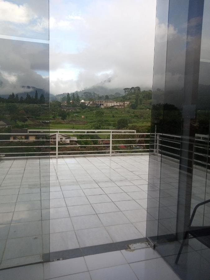 Villa Kaca 88 Cianjur Bagian luar foto